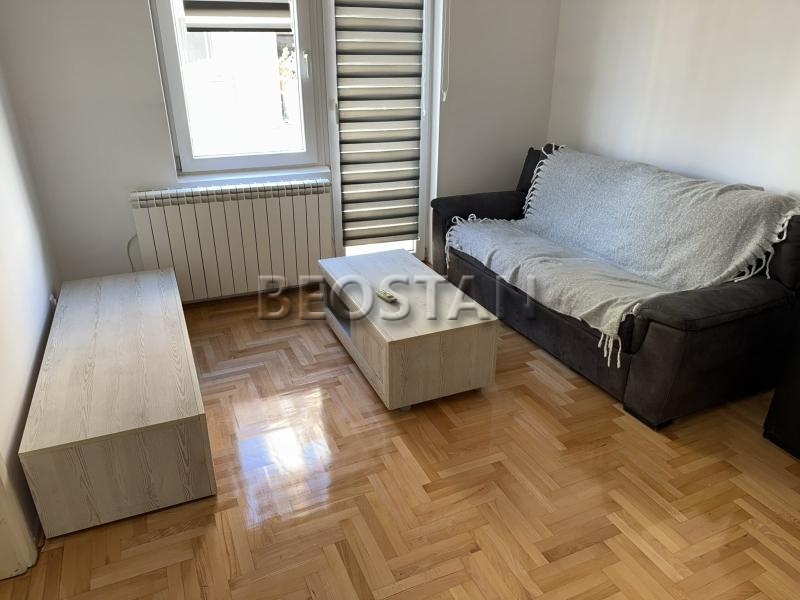 Širi centar - Brace jerkovic #59372 400 €