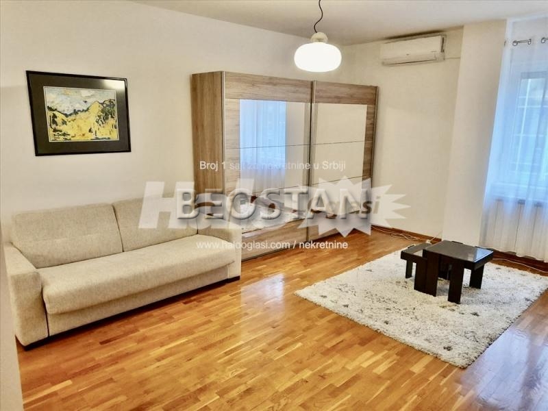 Novi Beograd - Blok 32 novi merkator #58547 650 €