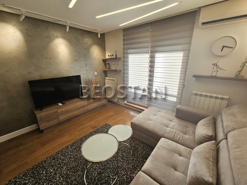 Zemun - Gornji grad #58538 700 €