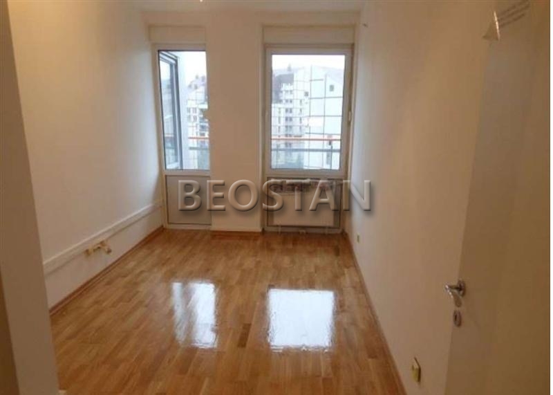 Novi Beograd - Blok 19a park apartmani #60040