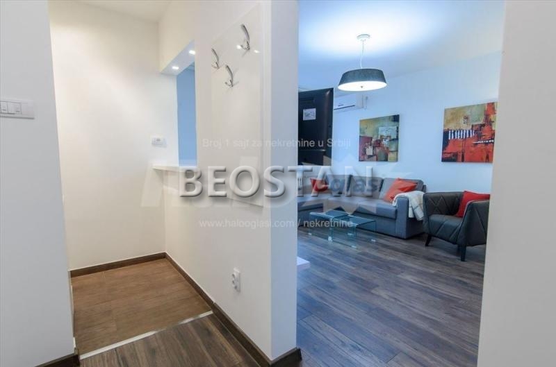 Novi Beograd - Blok 21 #59693 900 €