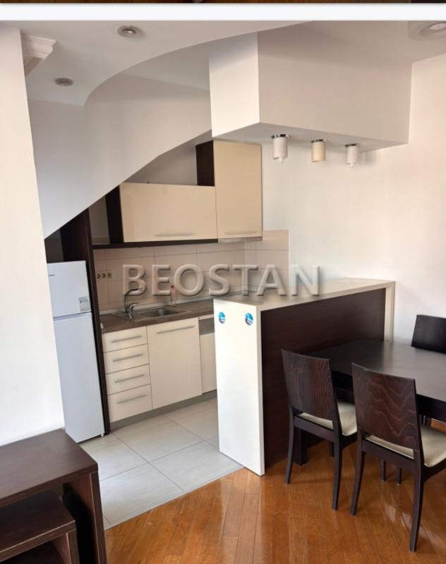 Širi centar - Vozdovac #60272 700 €