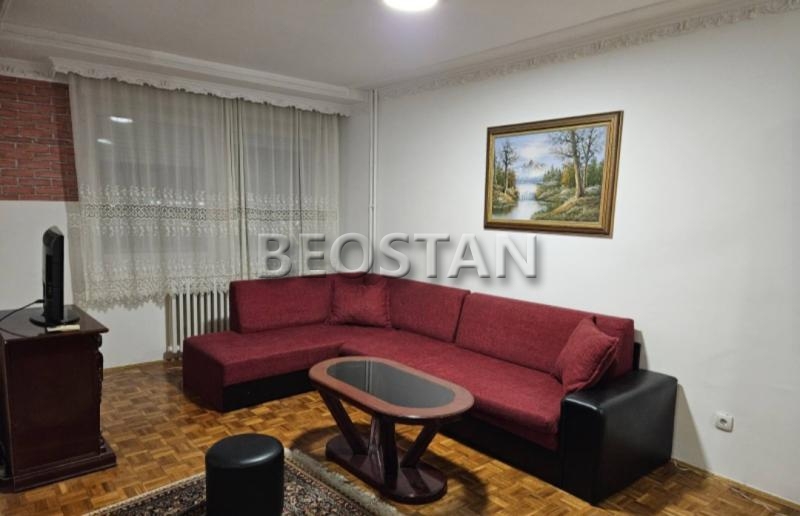 Širi centar - Vozdovac #59685 650 €