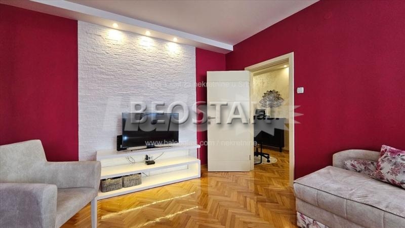 Novi Beograd - Blok 45 #58749 850 €