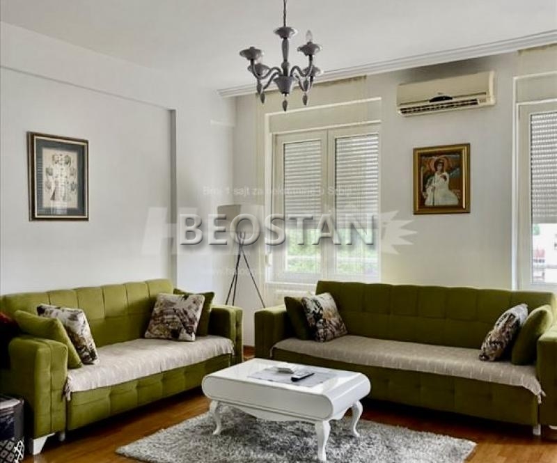 Novi Beograd - Blok 63 #60267 750 €