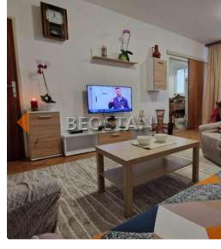 Novi Beograd - Blok 28 #959074 550 €