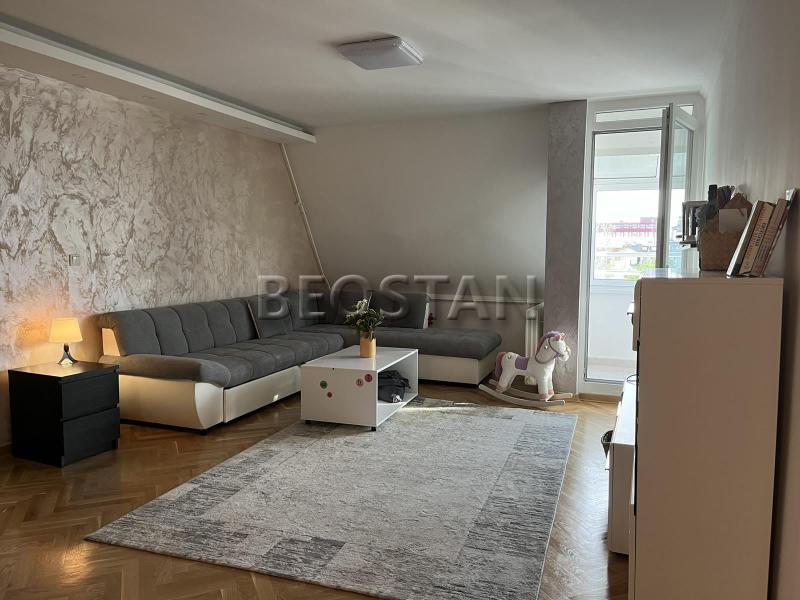 Centar - Savski trg #59014 1.100 €