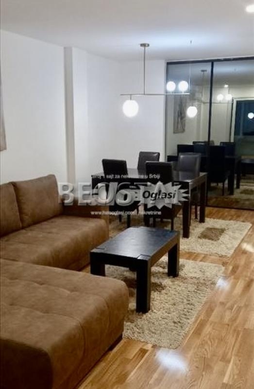 Novi Beograd - Blok 45 #61524 800 €